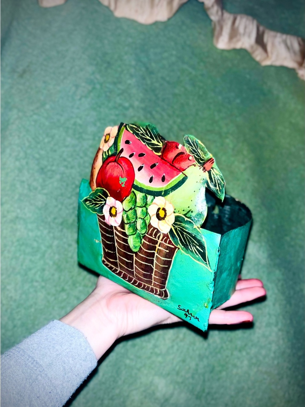 Vtg 1990s SS Sarna Folk Art Tole Handmade Fruit Planter Cache Pot